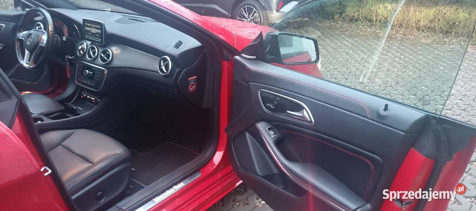mercedes CLA 211 niski przebieg zadbany benzyna Leszno