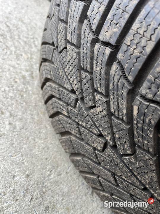 Opony zimowe KUMHO 22545 R17 91H Rzeszów sprzedam