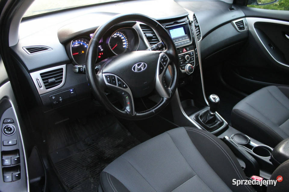 Hyundai i30 Benzyna 97 Niski Przebieg II 2012 Samochody osobowe Lubań