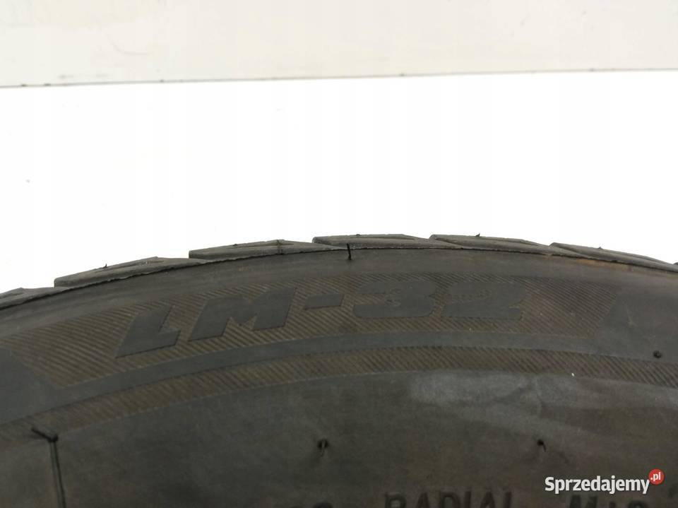 OPONA ZIMOWA BRIDGESTONE BLIZZAK LM32 19565R15 15cale