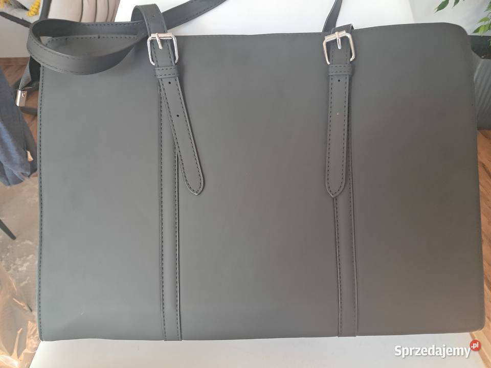 Nowa czarna torba na ramię saszetka wym 42x30x15 Na ramię  Torby i torebki Sandomierz