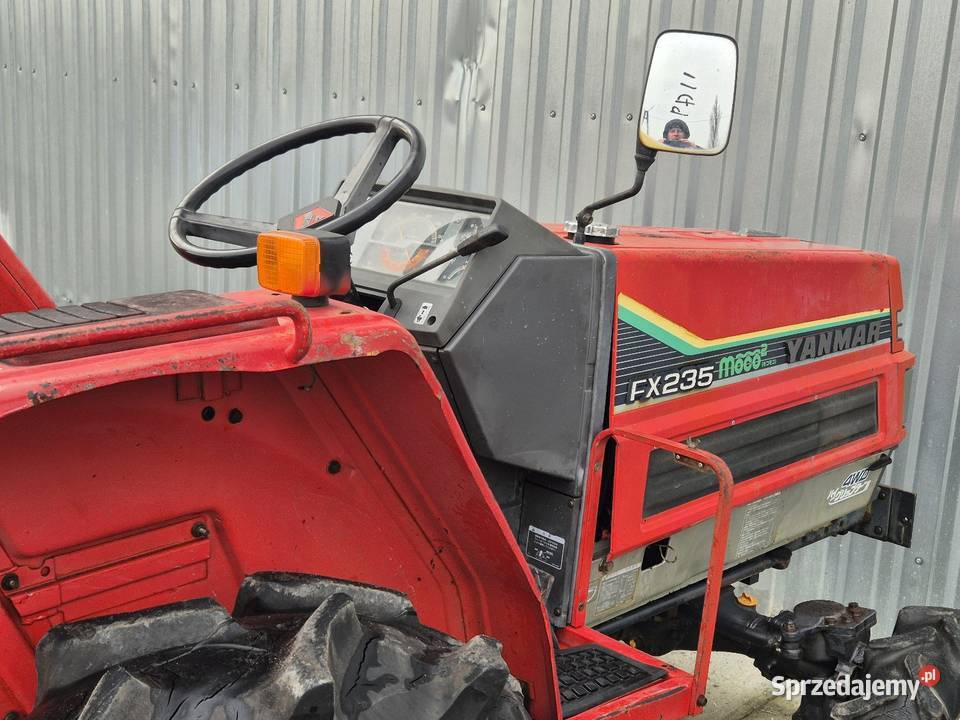 Traktorek YANMAR Moco FX235D 23 44 Wspomaganie Skrzynia biegów Automatyczna Małuszyn