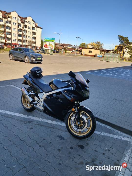 Honda VFR 750 rc36 94r ładna V4