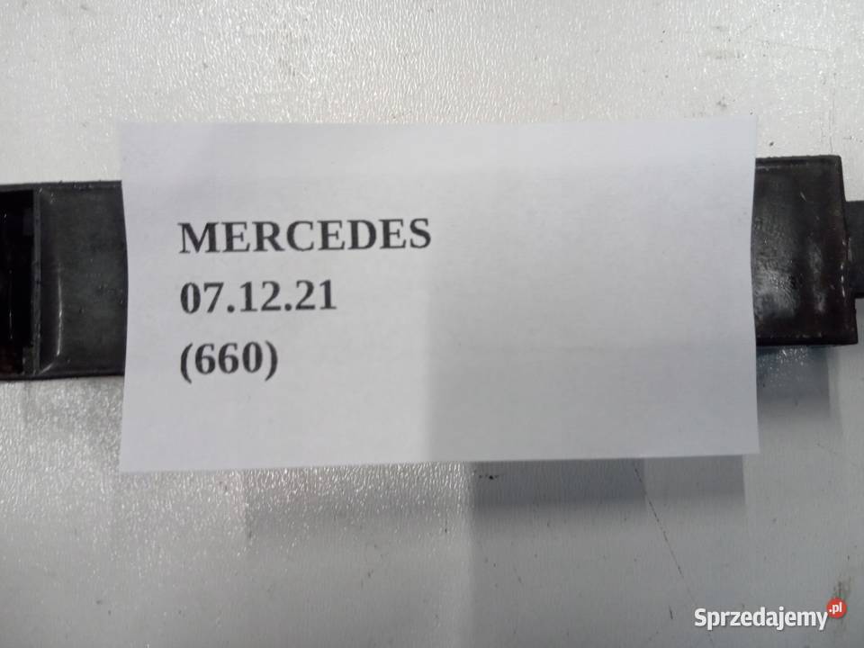 WZMACNIACZ ANTENY MERCEDES E KLASA W211 CLS W219 Nowy Tomyśl