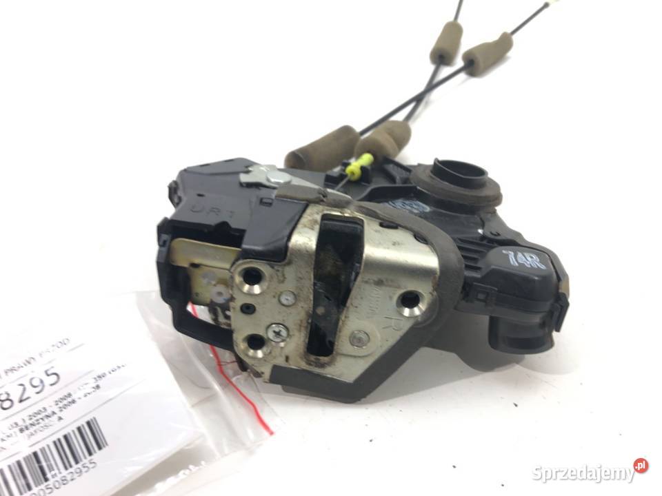 ZAMEK DRZWI PRAWY PRZÓD LEXUS RX Kombi 0308