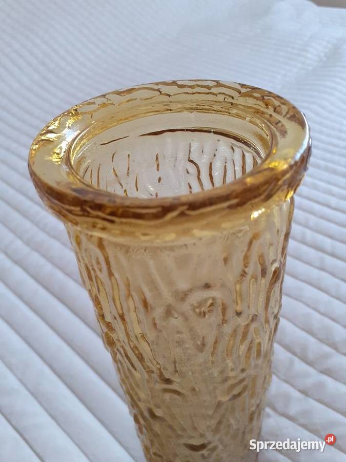 Wazon z czasów PRLu Gniezno