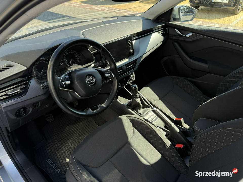 koda Scala 10 TSI 110 ambition czujniki led lakier metallic Tychy