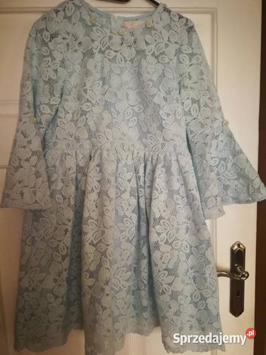 Niebieska koronkowa sukienka Zielonki