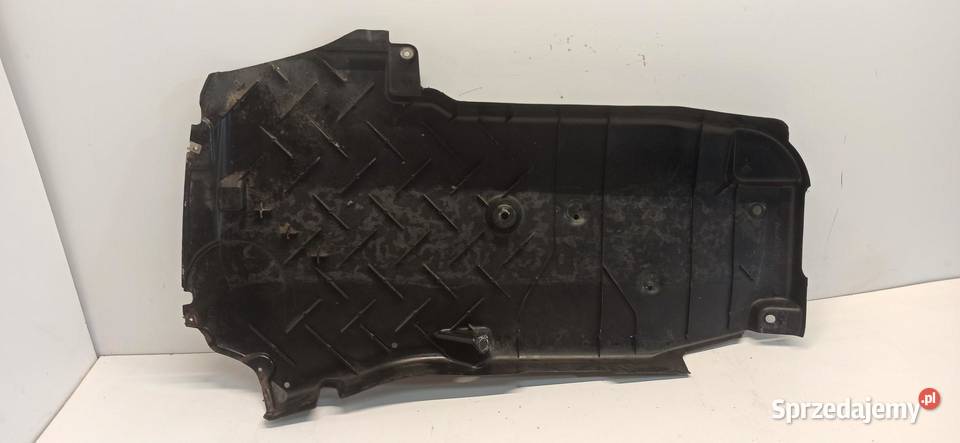 MERCEDES W205 OSŁONA PODWOZIA TYŁ A2056908900 Podszybia
