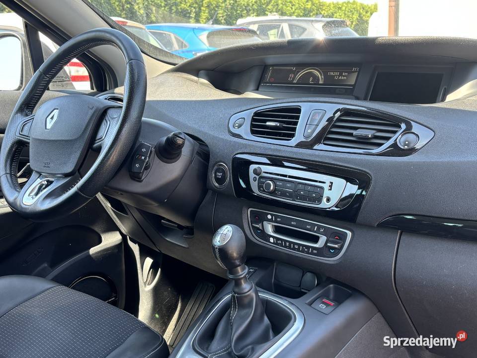 Renault Scenic 2013 7osobowy Gwarancja Polski Paniówki sprzedam