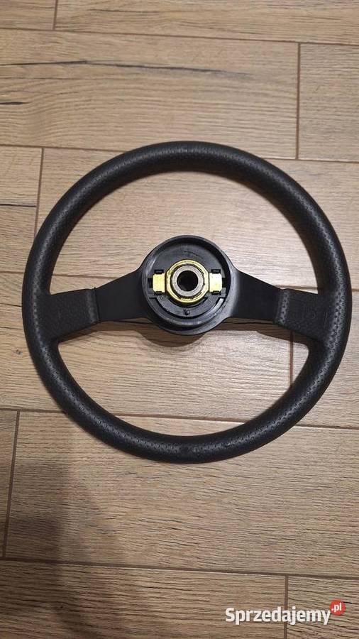 Fiat 126p kierownice FL nowe 2 sztuki wielkopolskie Środa Wielkopolska