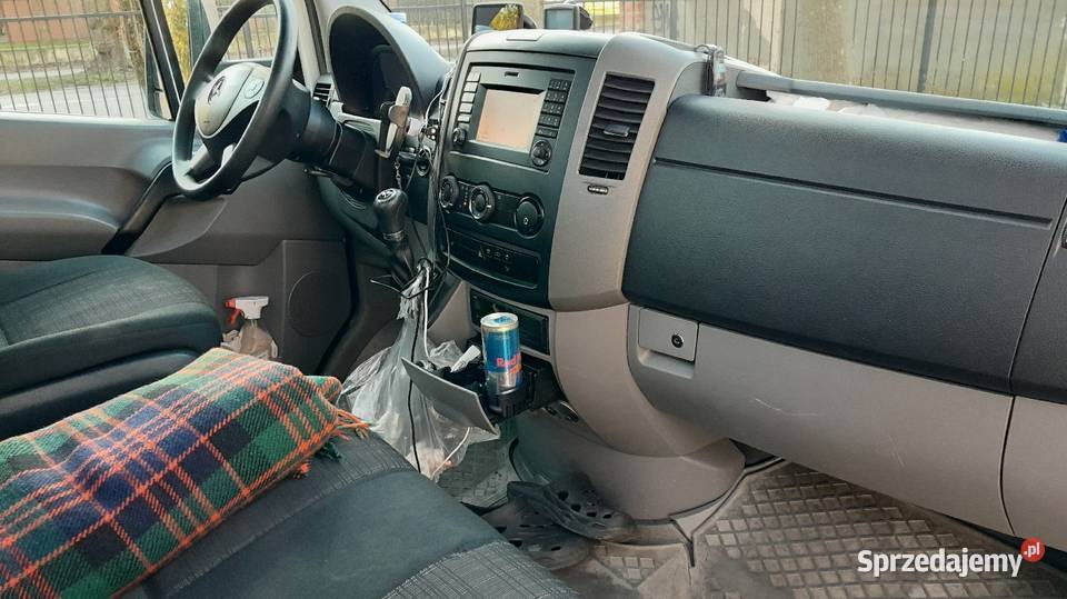 Autolaweta mercedes sprinter 319 automat asystent pasa ruchu
