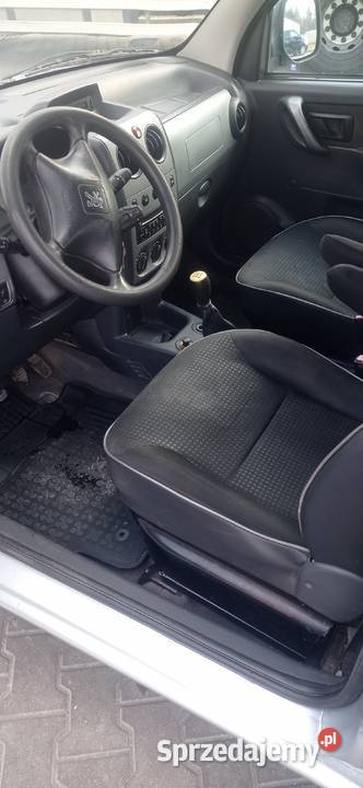 Peugeot partner Multispace 2007 16 HDi 90 koni Samochody osobowe Radom