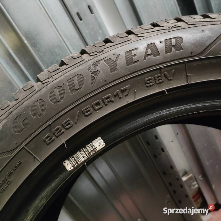 Opony Zimowe 4 Goodyear UltraGrip Performance zima Opony i felgi Warszawa sprzedam