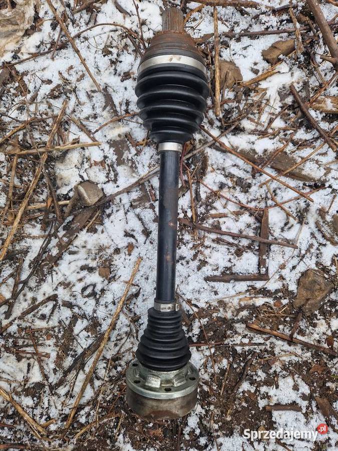 półoś lewa toledo altea 19tdi 105 bxe 2007r Bieliny