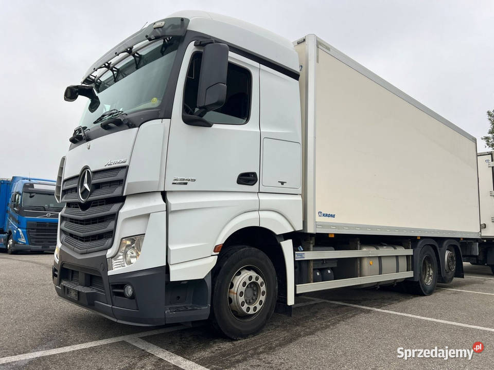 Kontener 18 paletowy Mercedes 2546 bezwypadkowy Warszawa sprzedam