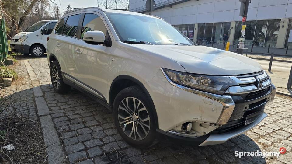 Mitsubishi Outlander III 30 V6 gaz Warszawa