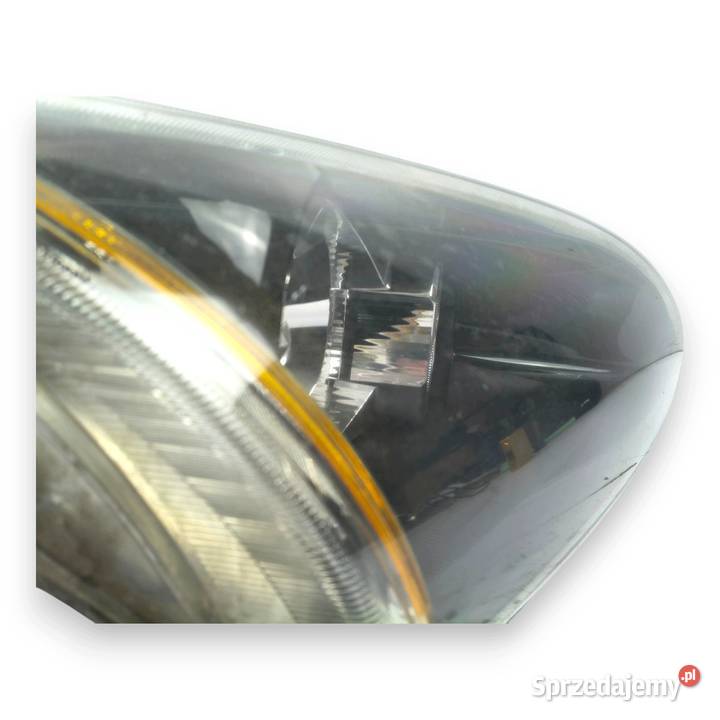 LAMPA PRAWA Ford Focus II mk2 CC ST 0407 prawy sprzedam