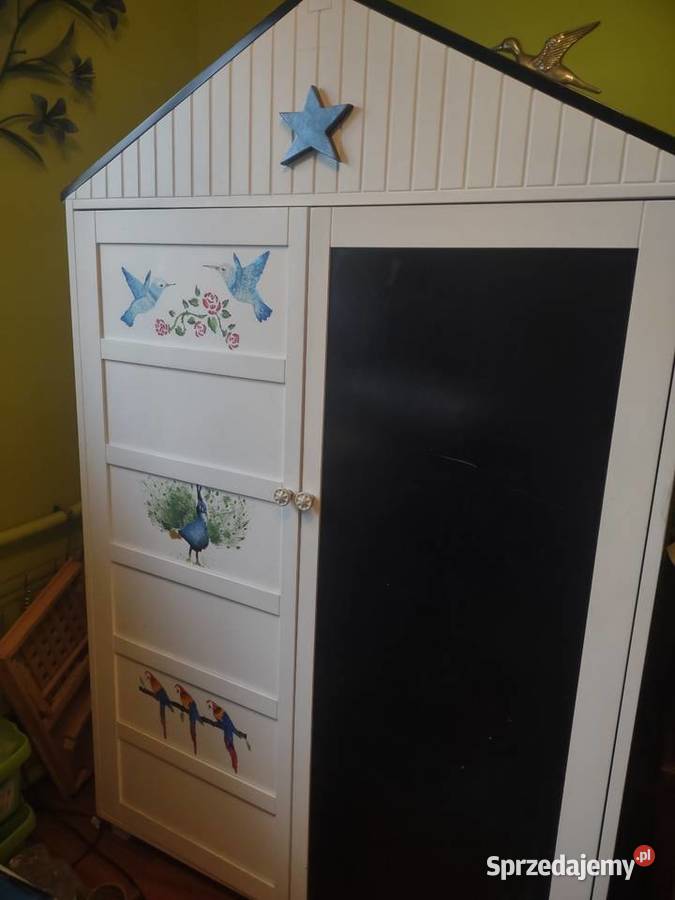 Drewniana szafa dziecka Tommebel ręcznie