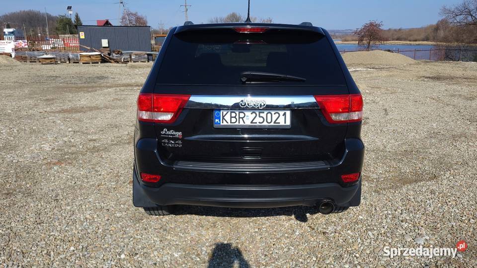 Jeep Grand Cherokee WK2 4x4 światła do jazdy dziennej małopolskie Czchów