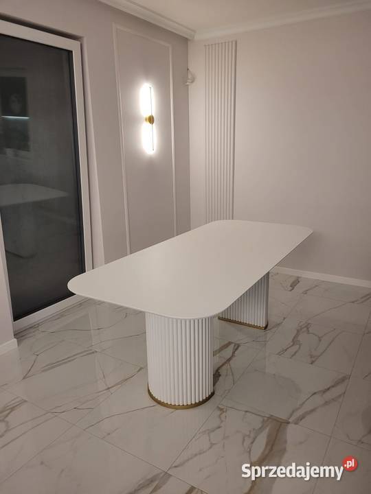 Stół LORIS stół z lamelami AKANT Meble Gierałtowiczki