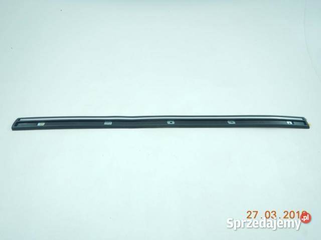 LISTWA DRZWI PRAWY PRZÓD FORD SIERRA 8793 sprzedam