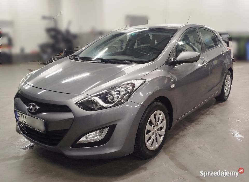 Hyundai i30 14 benzyna