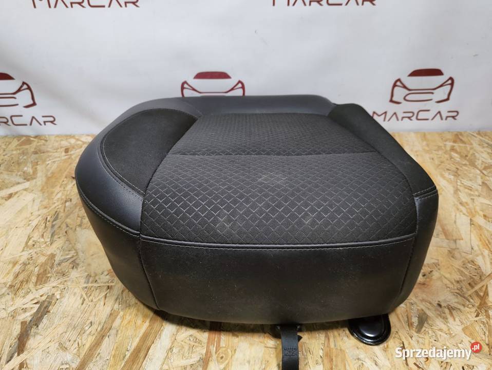 Kanapa Siedzisko Prawy Tył Półskóra Opel Mokka X Rok produkcji 2018 wielkopolskie Pleszew
