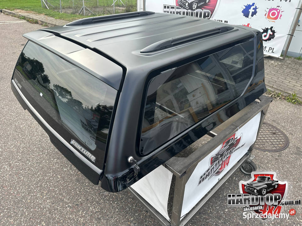 Zabudowa Toyota Hilux Hardtop double cab 2015 Karoseria