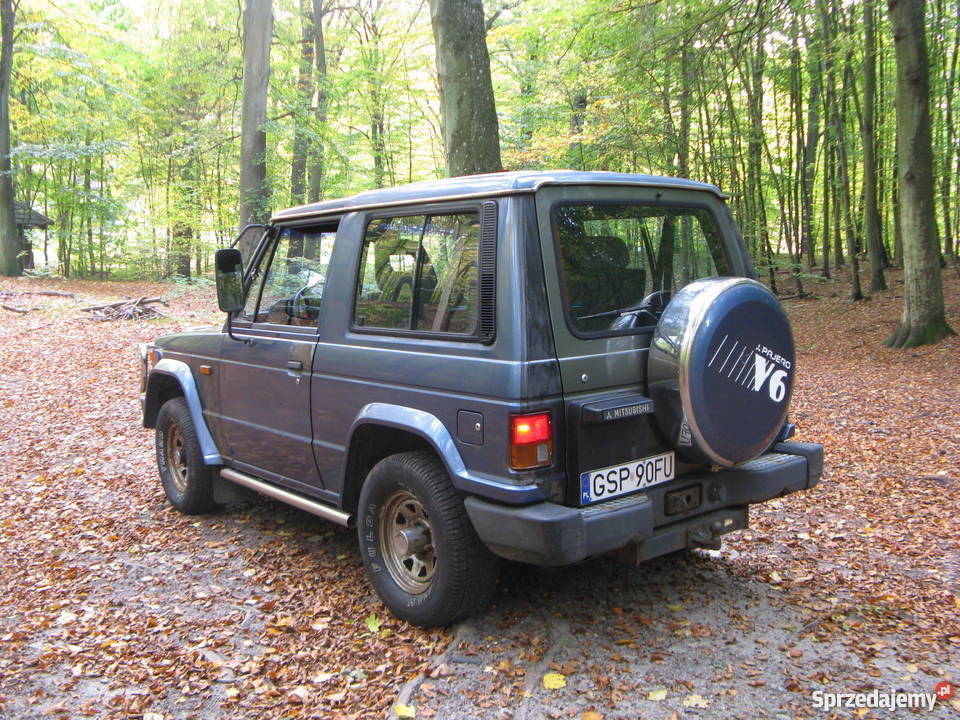Mitsubishi Pajero1 V6 30 benzyna 4x44x2 reduktor Sopot