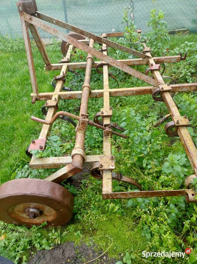 Kultywator plus nieuszkodzony Retków