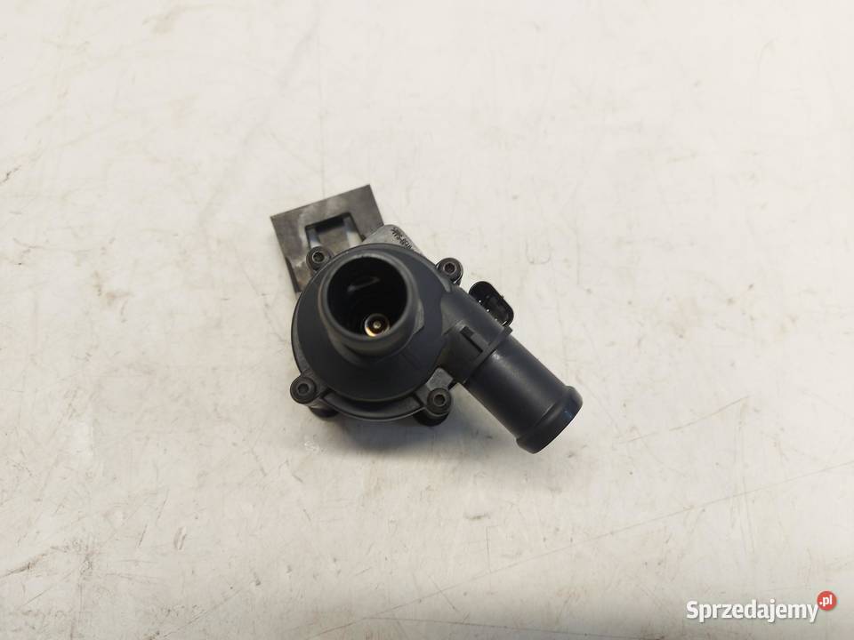 Audi A7 II 4K8 4M0 TFSI POMPA WODY 06H121601P