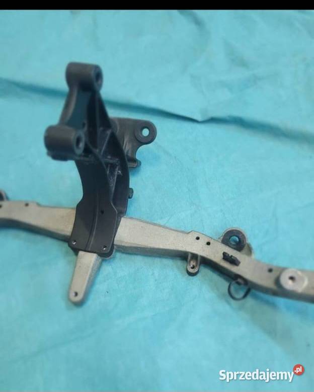 Kawasaki GTR 1400 2008 mocowanie czaszy lusterek Nowy Tomyśl sprzedam