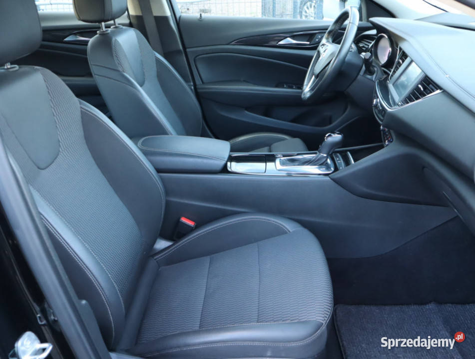Opel Insignia 15 Turbo Piaseczno