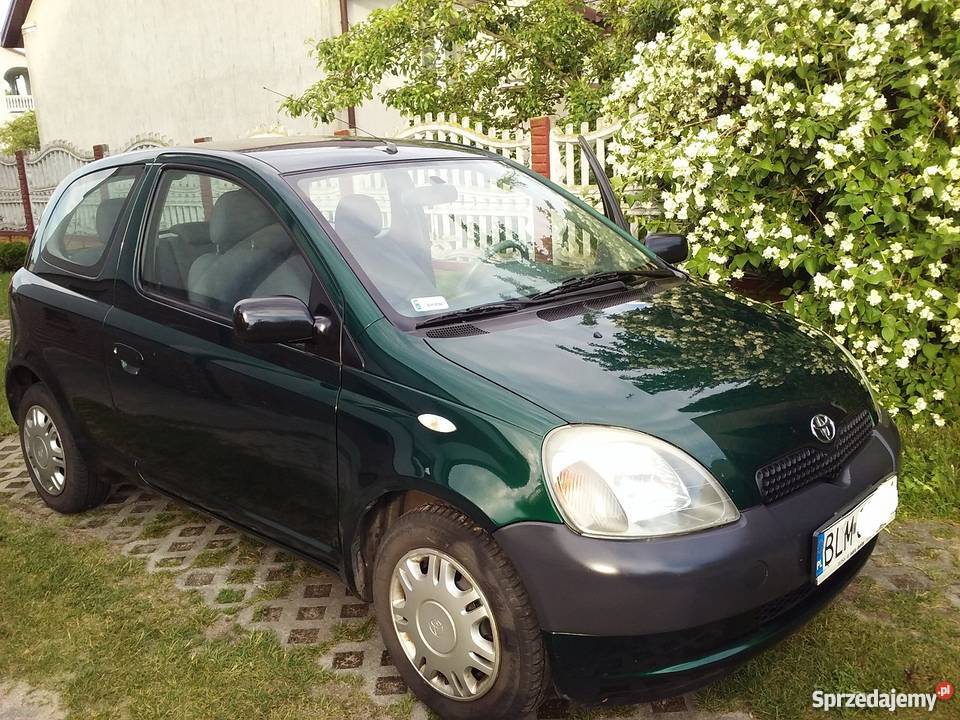 Sprzedam 3drzwiową Toyotę Yaris garażowany mazowieckie Ostrołęka sprzedam