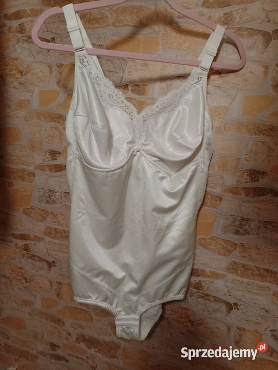 95C 42XL Triumph Ekskluzywne Body modelujące z Bielizna damska Kraków