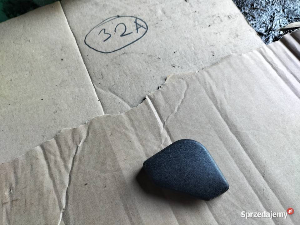 FIAT CC CINQUECENTO OSŁONA ZAŚLEPKA ŚRUBY PASA Motoryzacja Kamień-Kolonia