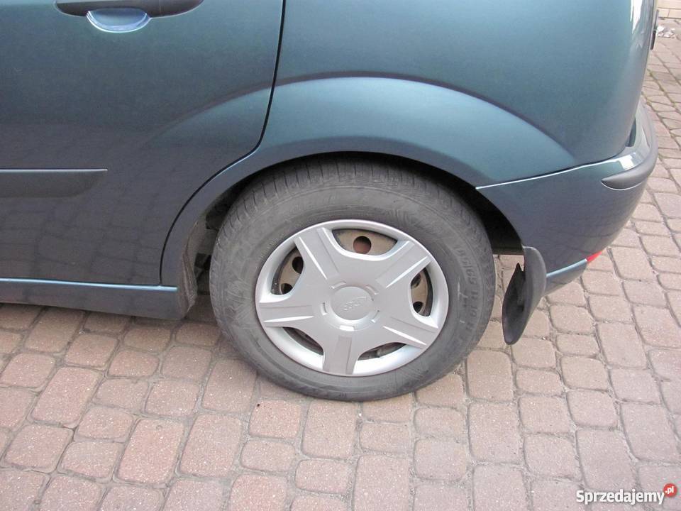 Ford Focus 2003 hatchback neptune green pierwszy centralny zamek mazowieckie Dawidy Bankowe sprzedam