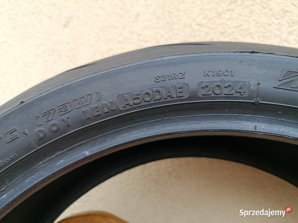Opona tył18055 ZR17 Bridgestone Battlax Warszawa sprzedam