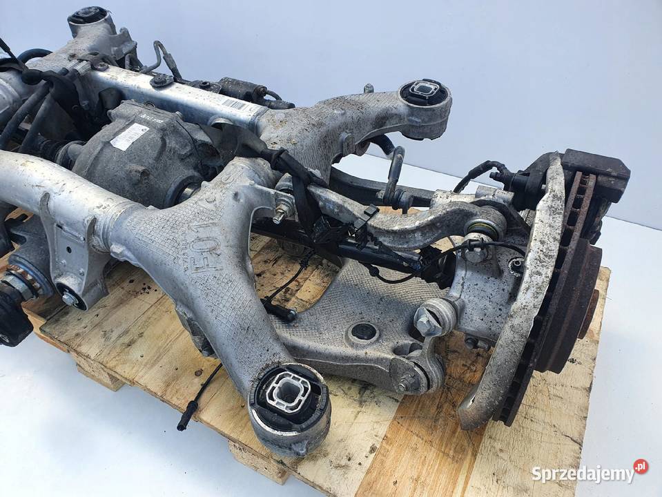 BMW F01 44 BI TURBO 750 TYLNE ZAWIESZENIE