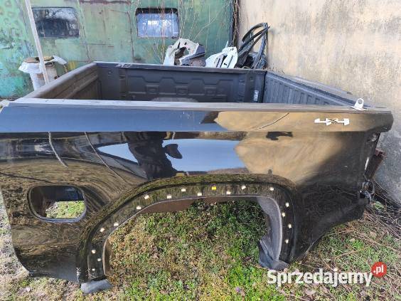 Paka skrzynia zabudowa krótka 174 GMC Sierra Sierakowice sprzedam