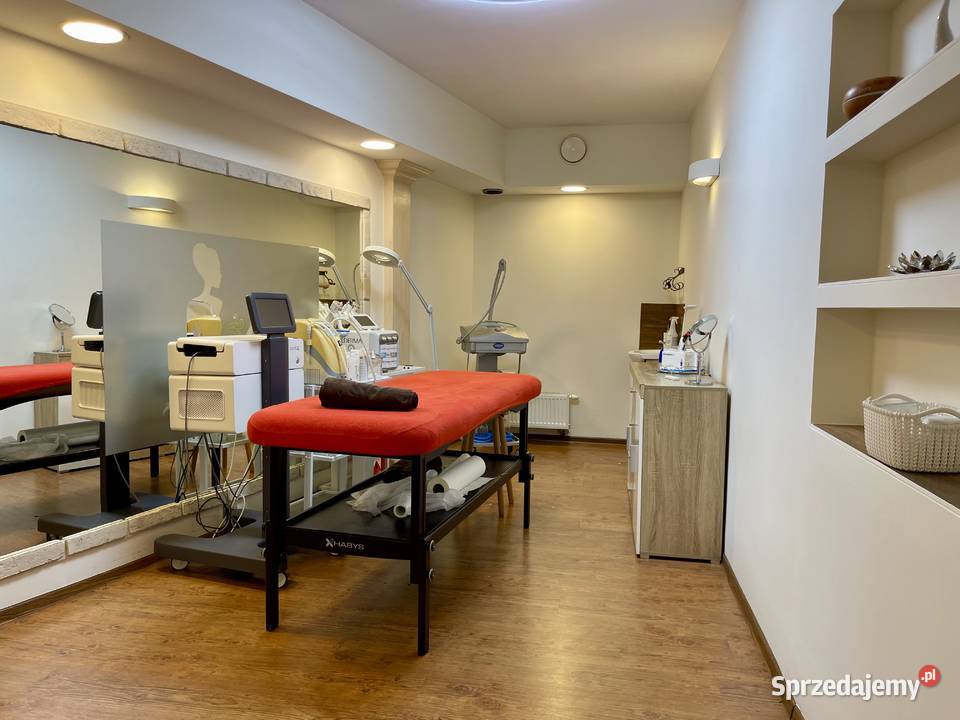 Sprzedam lokal usługowy w ścisłym centru Kielc Kielce