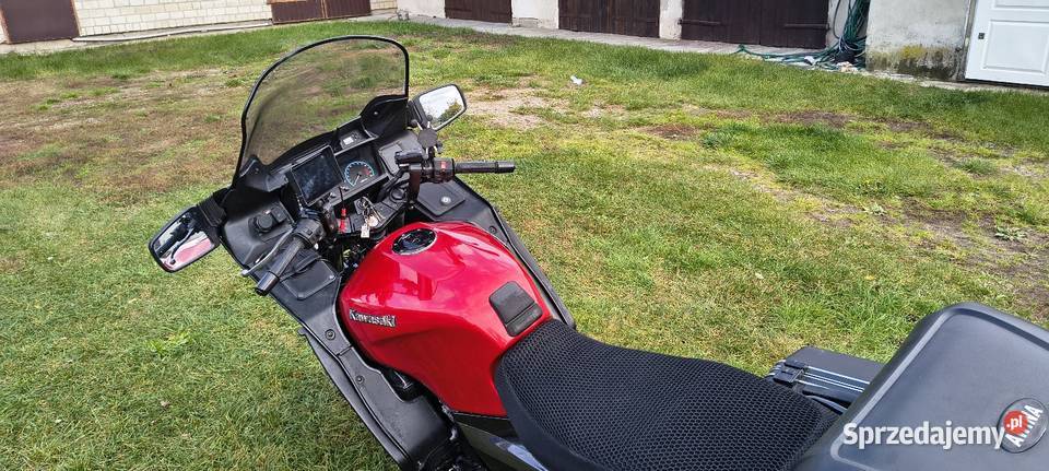 Sprzedam pakiet Kawasaki GTR 1000 Honda VF 750 łódzkie Korczyska