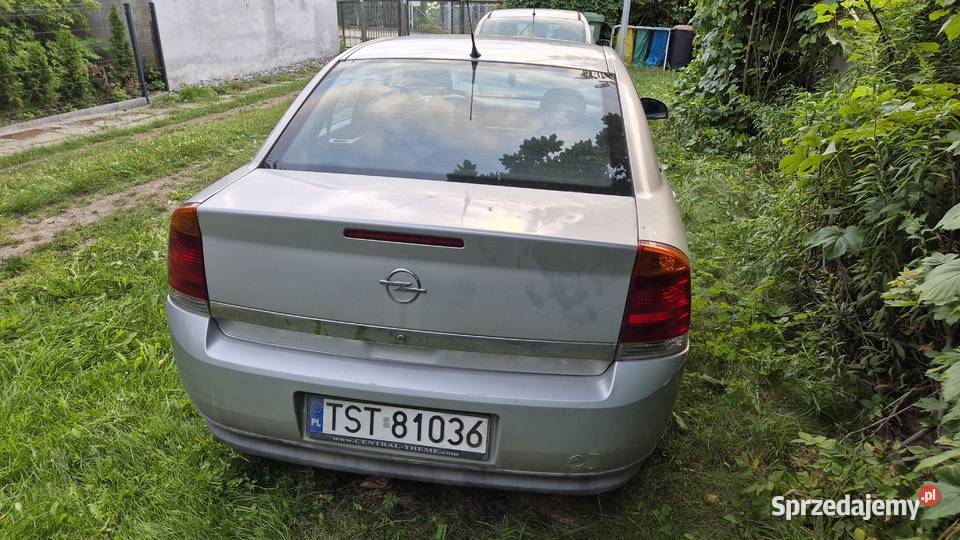 Opel Vectra C 18 LPG 122 uszkodzona odpala do 1796cm3 świętokrzyskie Starachowice sprzedam