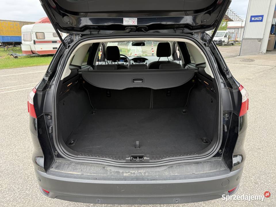 Ford Focus BENZYNA Klimatronik Nawigacja wspomaganie kierownicy Konin