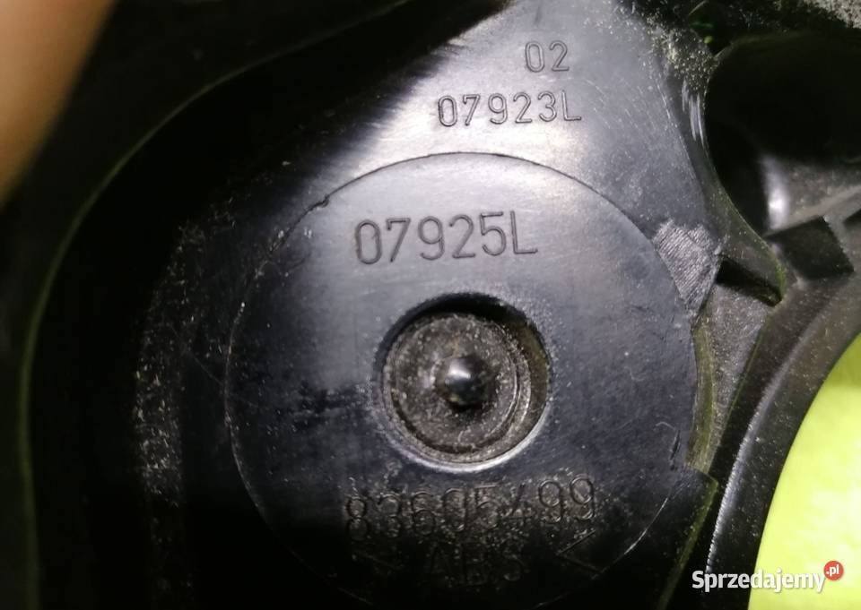 Bmw e36 cabrio obudowy glosnikow tylne Sprzęt audio fabryczny Goleniów