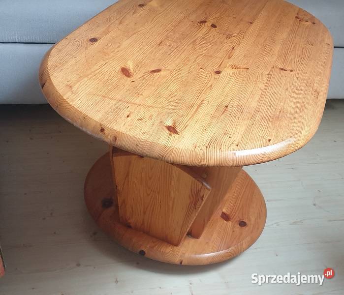 Solidny owalny stolik na gazety Reszel