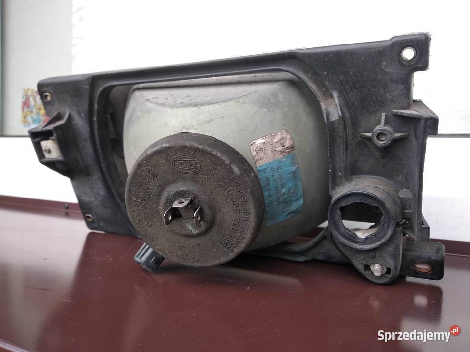 VW Polo II 86c2f lampa przednia prawa reflektor łódzkie