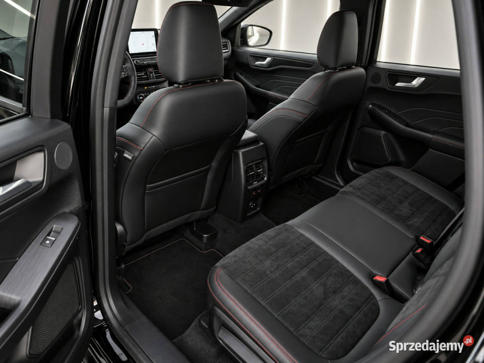 Ford Kuga EUROPAstlinemanualbezwypadkowykamera serwisowany w ASO Żabno