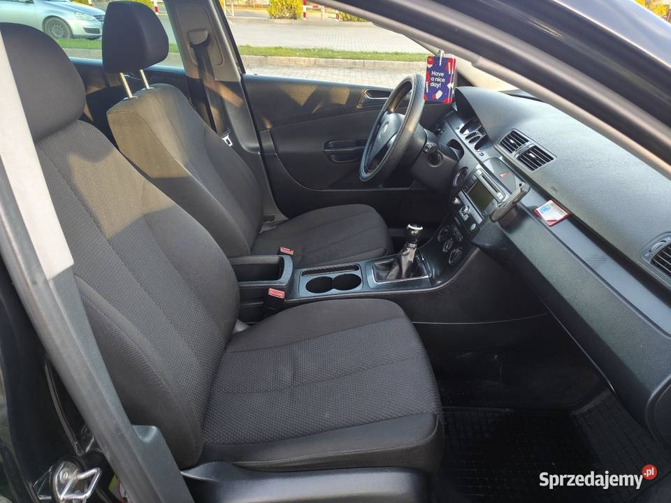 Volkswagen Passat b6 20 TDI diesel Samochody osobowe Konin sprzedam